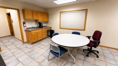 Prime Commercial Opportunity with Exceptional Visibility - photo 4