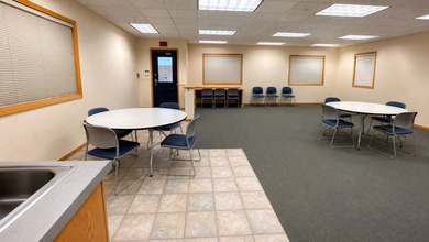 Prime Commercial Opportunity with Exceptional Visibility - photo 5