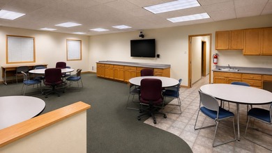Prime Commercial Opportunity with Exceptional Visibility - photo 7
