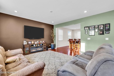 Built in 2010 and set on a quiet cul-de-sac, this 4-bedroom, 2 - photo 11