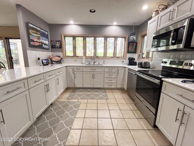 Welcome to your dream home in the prestigious 5-Star Platinum - photo 14