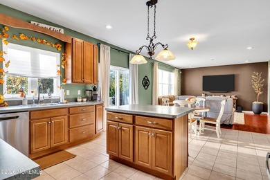 Built in 2010 and set on a quiet cul-de-sac, this 4-bedroom, 2 - photo 15