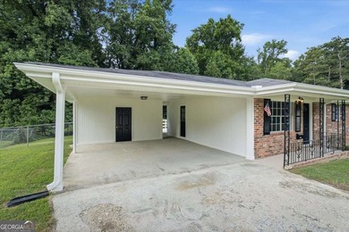 Beautifully renovated, 4 sided brick ranch on nearly 1/2 acre - photo 19