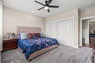 Set behind the gates of Cypress River Plantation, this modern - photo 28