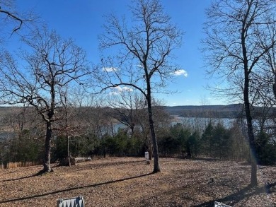 Lake Home For Sale in Yellville, Arkansas