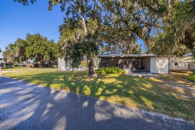 Lake Tohopekaliga Home For Sale in Kissimmee Florida