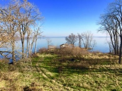 Lake Acreage For Sale in Edgerton, Wisconsin