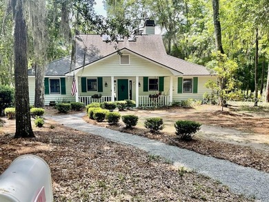 Charming Lowcountry cottage in the heart of Melrose offering 2 - photo 1