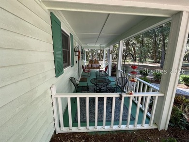 Charming Lowcountry cottage in the heart of Melrose offering 2 - photo 4