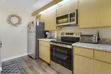 FULLY FURNISHED. FULLY UPDATEDPLETELY TURNKEY. Some pictures are - photo 8