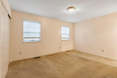 Welcome to 7 Daria Dr. Oakdale, NY - Windmill Gate 55+ Community - photo 11