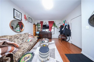 This is an excellent opportunity to own an oversized 3-family - photo 14