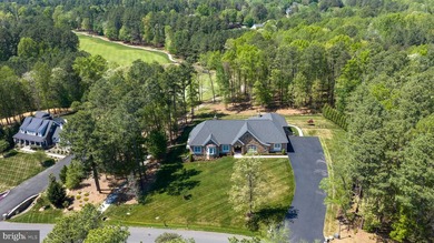 Welcome to an extraordinary European-inspired ranch estate - photo 15