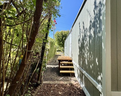 Thoughtfully updated and expanded! This darling little - photo 21