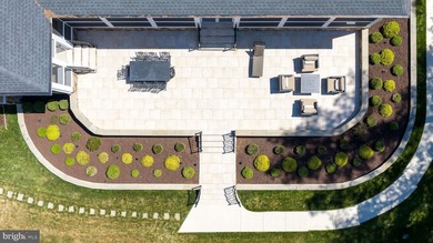 Welcome to an extraordinary European-inspired ranch estate - photo 21