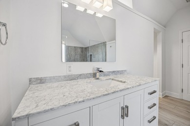 Nestled on a sprawling 0.509 acre corner lot within a cul-de-sac - photo 22