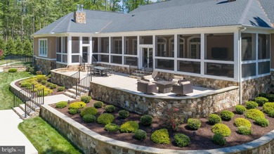Welcome to an extraordinary European-inspired ranch estate - photo 23