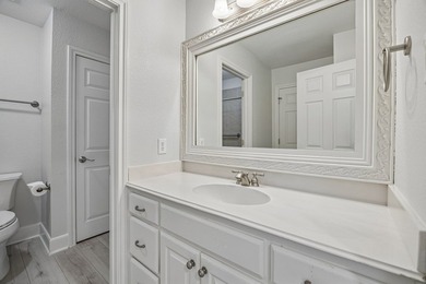 Nestled on a sprawling 0.509 acre corner lot within a cul-de-sac - photo 24