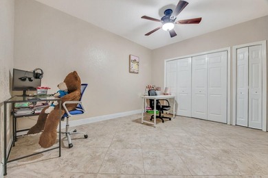 Rare 3-Bedroom Find with Ultra-Low HOA! This single-story villa - photo 5
