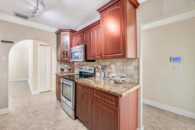 Rare 3-Bedroom Find with Ultra-Low HOA! This single-story villa - photo 7