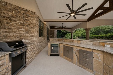 Nestled on a sprawling 0.509 acre corner lot within a cul-de-sac - photo 28