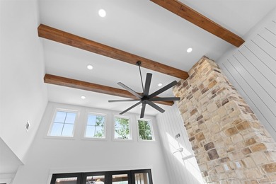 Tucked along the peaceful shoreline of Lake Oconee, The Retreat - photo 29