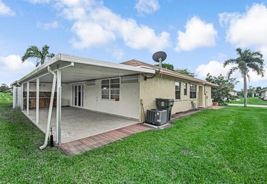 Rare 3-Bedroom Find with Ultra-Low HOA! This single-story villa - photo 10