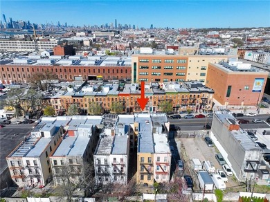 This is an excellent opportunity to own an oversized 3-family - photo 31
