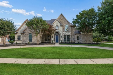 Nestled on a sprawling 0.509 acre corner lot within a cul-de-sac - photo 31