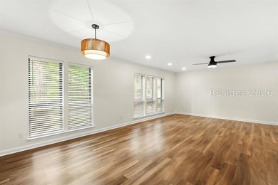 Beautifully remodeled & meticulously maintained 4-bed 3-bath - photo 8