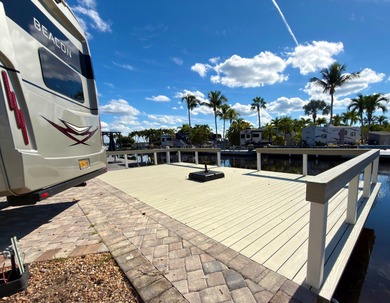 Beautiful waterfront lake lot#213 located in Outdoor Resort - photo 6