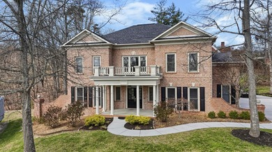 Centrally located in the heart of Morristown, this picturesque - photo 2