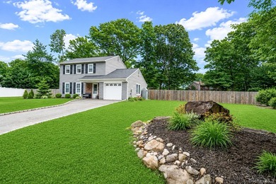 Welcome home to this charming and move-in-ready 3-bedroom, 1 - photo 4