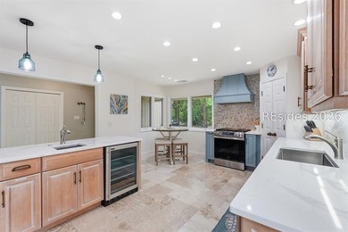 Experience the ease of the Sea Pines lifestyle in this - photo 7