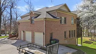 Centrally located in the heart of Morristown, this picturesque - photo 10