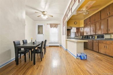Welcome to 224 East 55th Street, a spacious and well-maintained - photo 8
