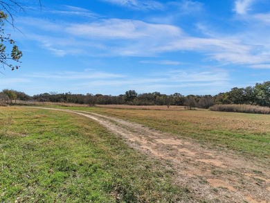 Lake Acreage For Sale in Nocona, Texas