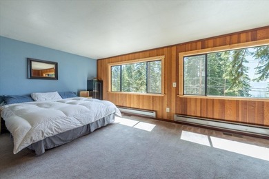 Step in and enjoy this 3-bedroom, 2.5-bath home in the - photo 15