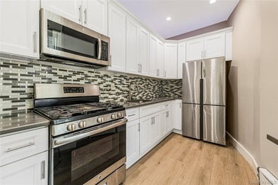 Move right into this beautifully renovated single-family home - photo 7