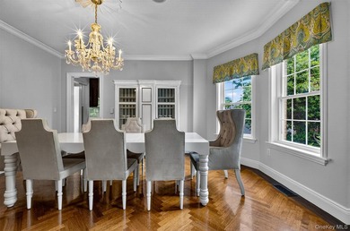 Stunning luxury one-family home in the heart of Flushing! - photo 6
