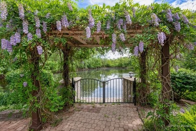 VACATION AT HOME! Experience ultimate luxury and total seclusion - photo 47