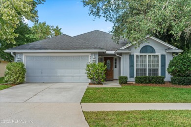 Lake Home For Sale in Jacksonville, Florida