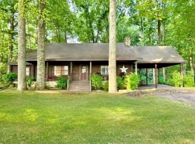 Lake Cumberland Home For Sale in Monticello Kentucky