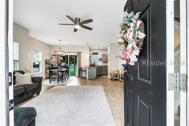 Located in the newer section of Wellstone and built in 2018 - photo 3