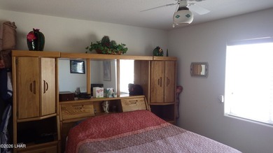 This Modern, Well-Maintained, Split 3 bedroom, 3 bath, Move-in - photo 15