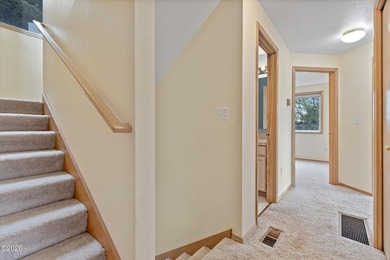 Ocean view, beach access, and coastal flexibility just across - photo 15