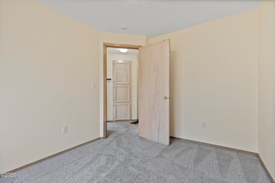 Ocean view, beach access, and coastal flexibility just across - photo 17
