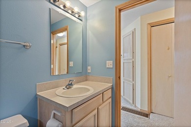 Ocean view, beach access, and coastal flexibility just across - photo 22