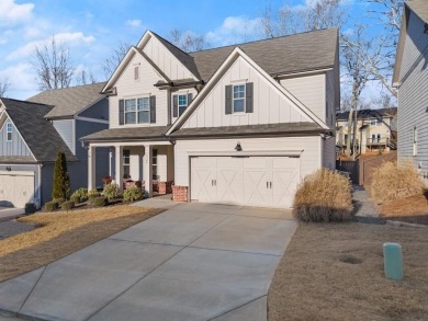 Lake Home Sale Pending in Flowery Branch, Georgia