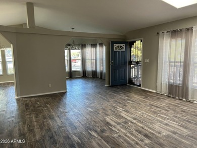 Home is ready to move in!! 2 Bedrooms and 2 baths. Home has a - photo 8